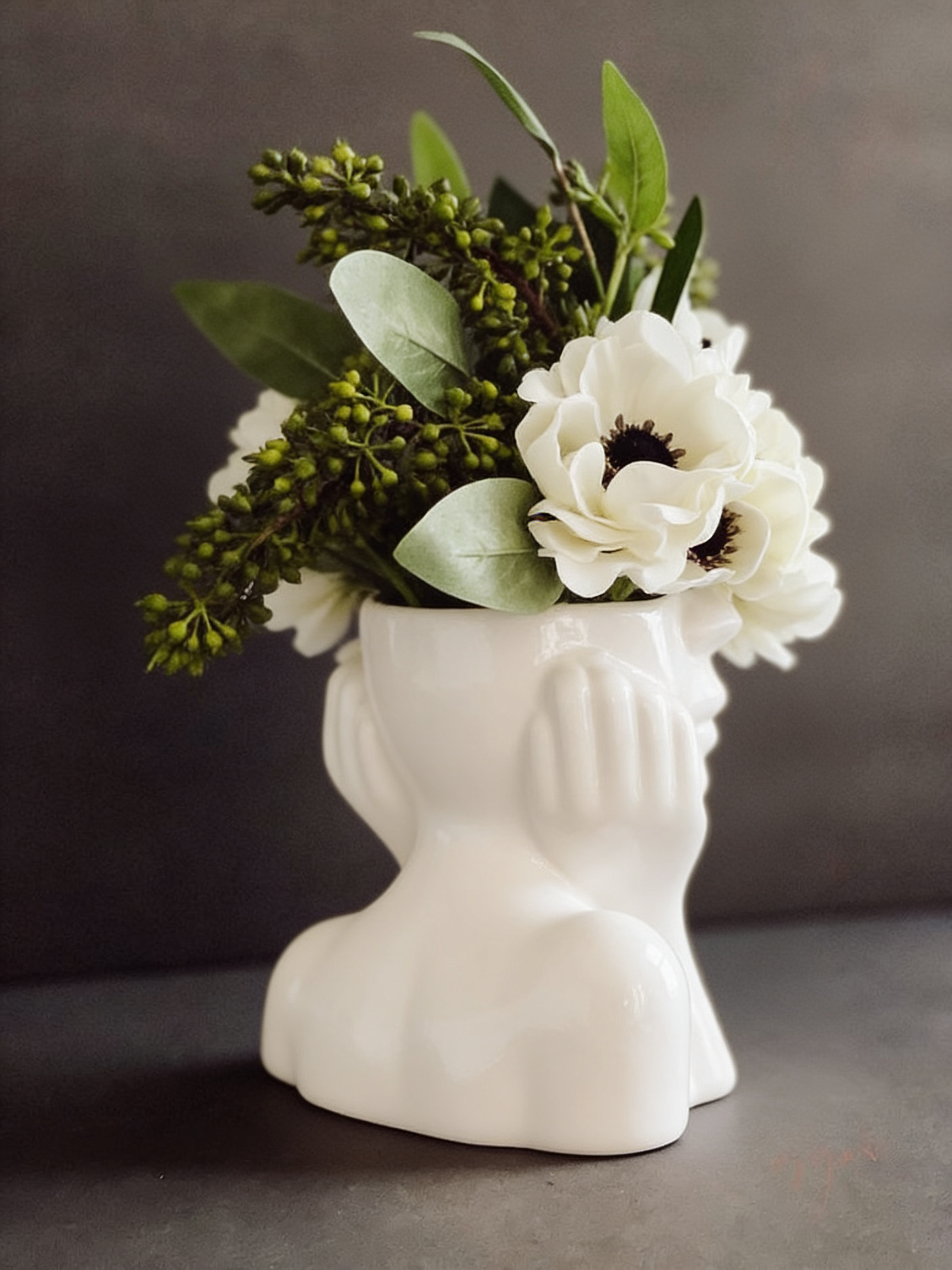 Dreamy Face Ceramic Flower Vase